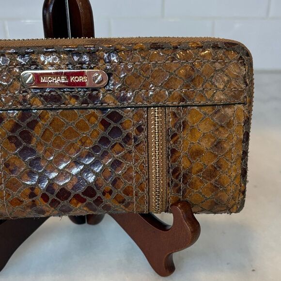 Michael Kors Wallet Leather Snake Moxley Brown Python Full Zip Continental - Picture 3 of 16